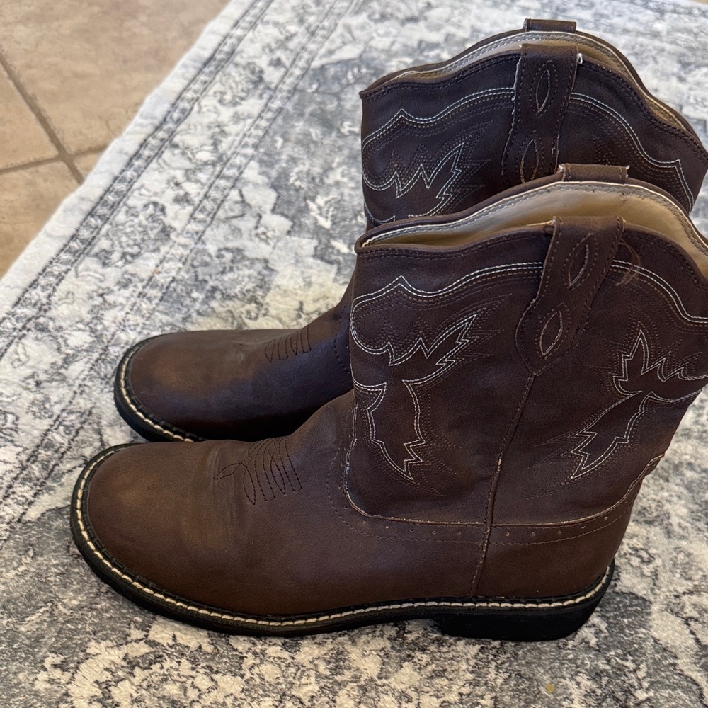 Brown Western Cowgirl Boots